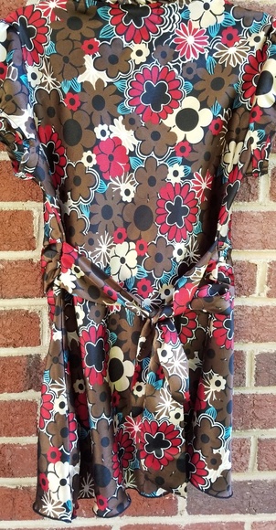 (Donated) (2)  Bundle Tops - Picture 4 of 8